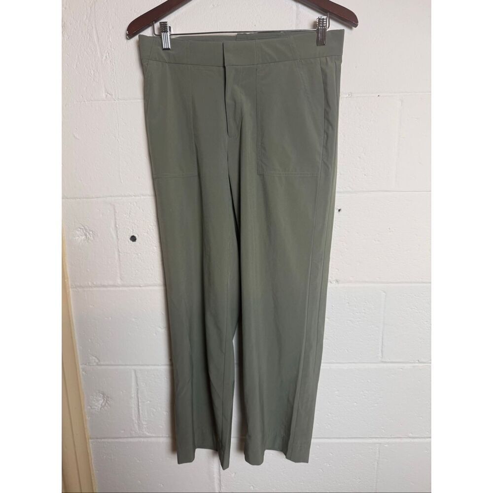 Athleta Tribeca Utility Crop Pants Size 4 Laurel Olive Green Stretch Travel Work